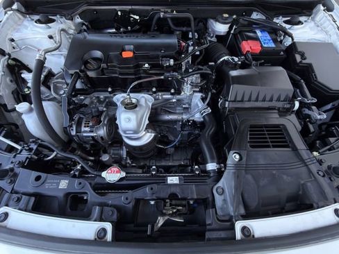 Used 2024 Honda Civic Sport image 29