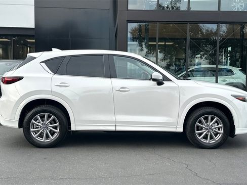 New 2025 MAZDA CX-5 AWD 2.5 S w/ Preferred Package image 4