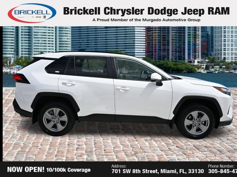 Used 2024 Toyota RAV4 XLE w/ Convenience Package FWD image 10