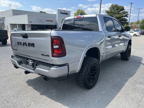Used 2025 RAM 1500 Big Horn AWD/4WD image 4
