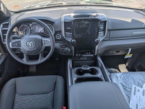 New 2026 RAM 1500 Big Horn AWD/4WD image 17