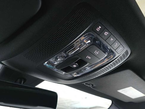 Used 2022 Mercedes-Benz A 220 image 35