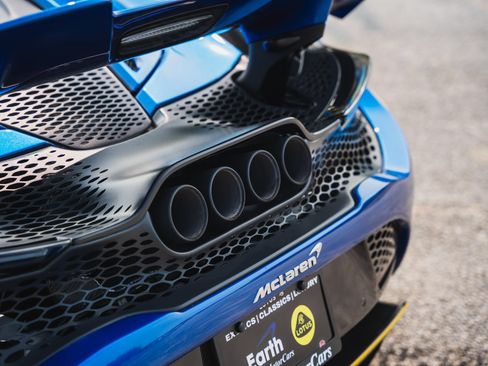 Used 2022 McLaren 765LT RWD image 28