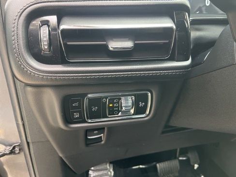 Used 2023 Lincoln Nautilus Reserve image 41