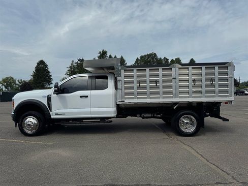 Used 2026 Ford F550 4x4 SuperCab Super Duty w/ XL Chrome Package image 2