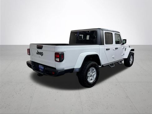Used 2022 Jeep Gladiator Sport AWD/4WD image 7