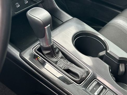 Certified 2025 Honda Civic Sport image 27
