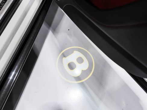 Used 2019 Bentley Bentayga AWD/4WD image 15
