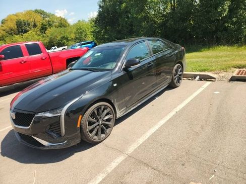 Used 2024 Cadillac CT4 Sport w/ Technology Package AWD/4WD image 13