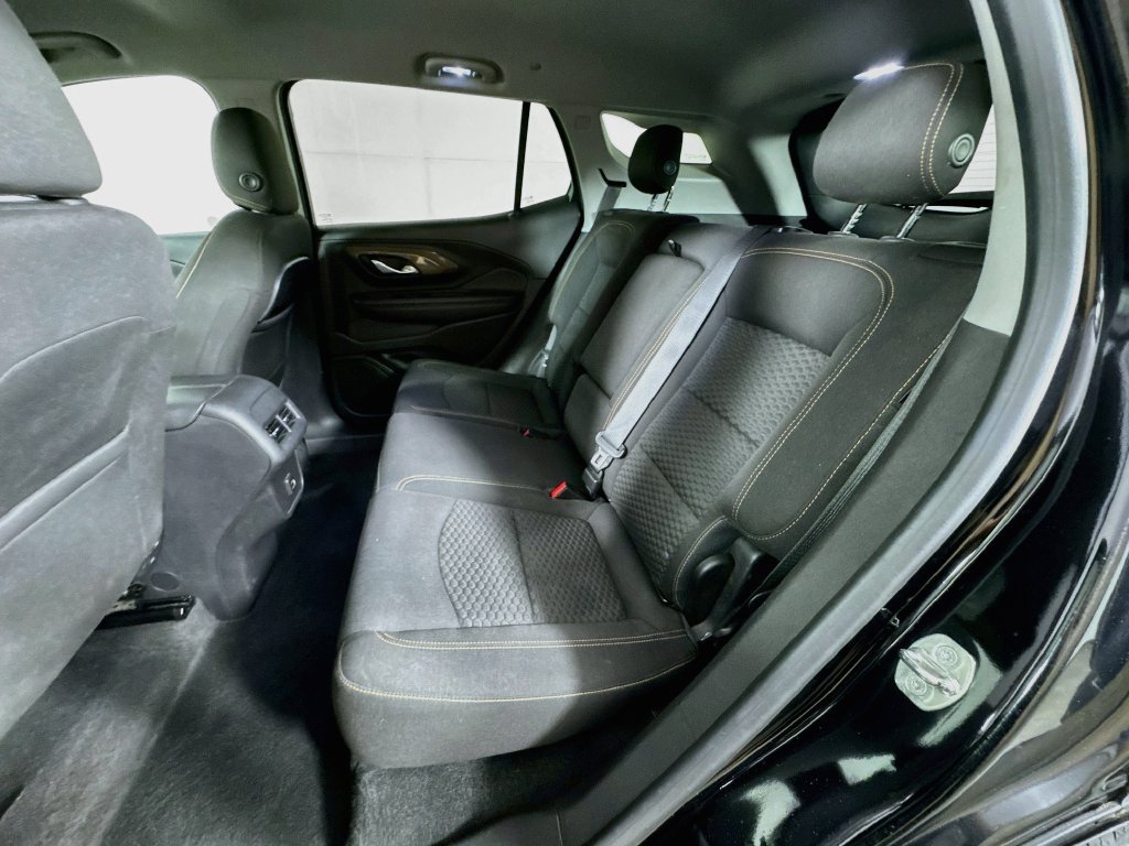 Used 2019 GMC Terrain SLE w/ Black Edition FWD image 28
