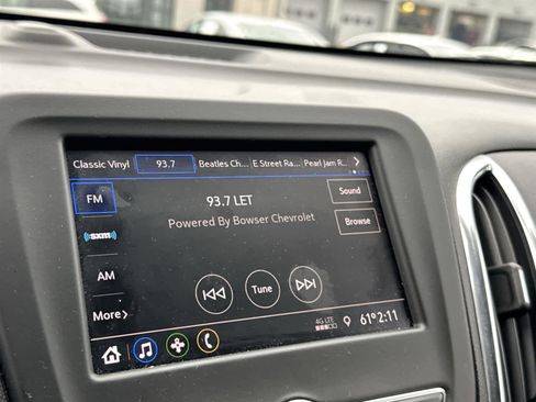 Used 2021 Chevrolet Equinox LT image 20