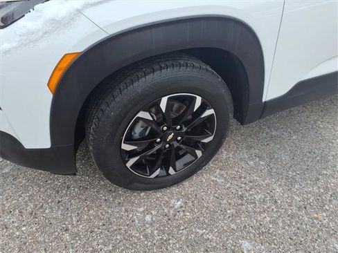 Certified 2023 Chevrolet TrailBlazer LT image 4