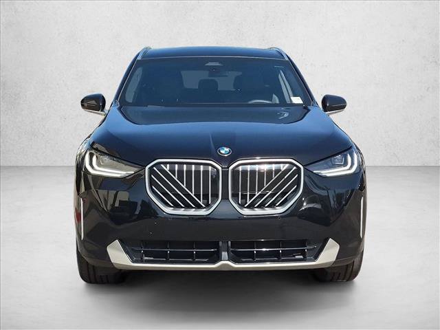 Certified 2025 BMW X3 xDrive30i w/ Premium Package AWD/4WD image 2