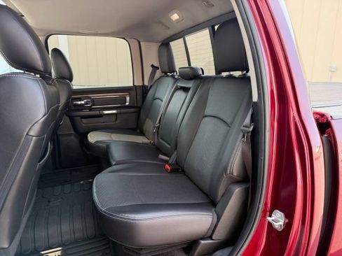 Used 2017 RAM 1500 Laramie w/ Convenience Group AWD/4WD image 17