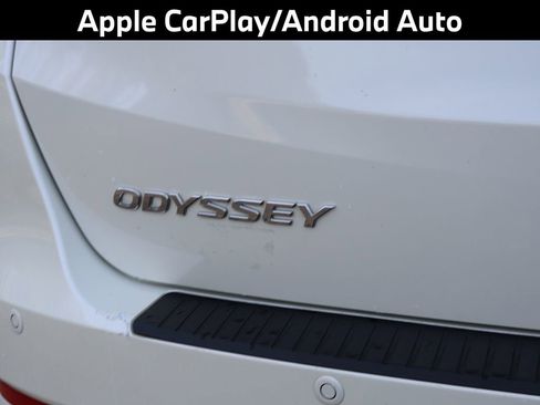 Used 2018 Honda Odyssey Elite image 9