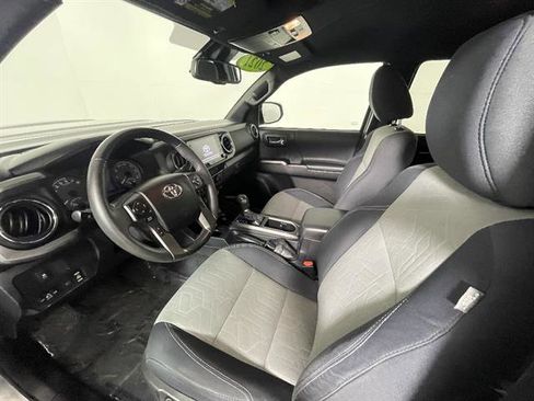 Certified 2021 Toyota Tacoma TRD Sport w/ Technology Package image 9