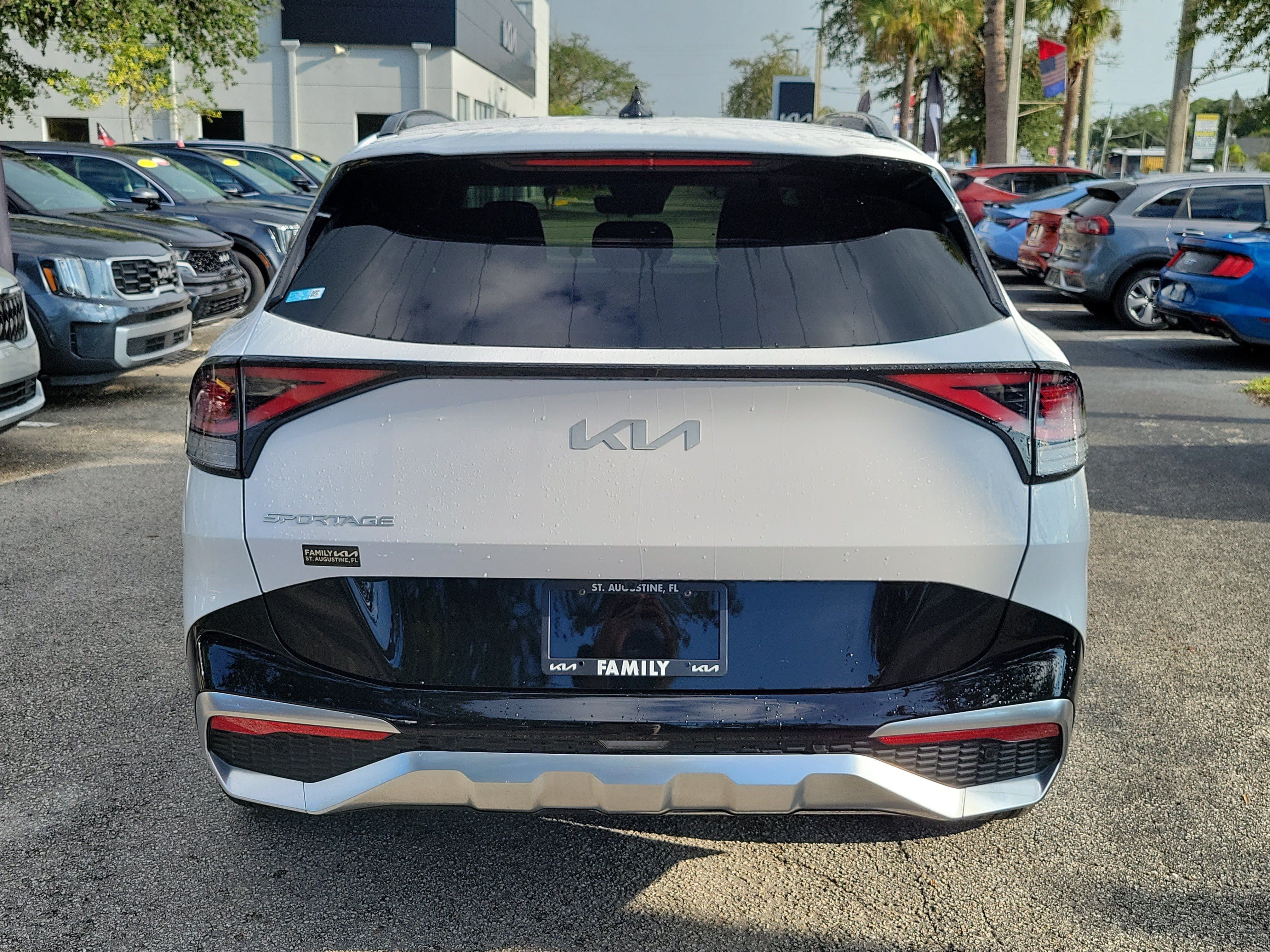 Certified 2024 Kia Sportage SX FWD image 5