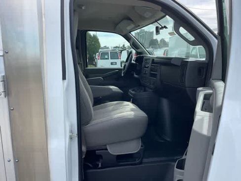 New 2025 Chevrolet Express 3500 w/ Power Convenience Package RWD image 12