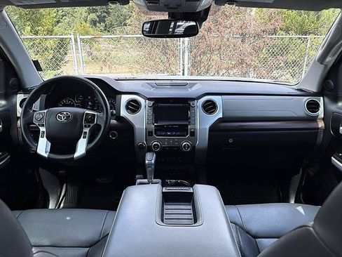 Used 2021 Toyota Tundra Limited w/ Limited Premium Package AWD/4WD image 38