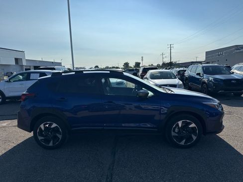 Used 2026 Subaru Crosstrek 2.5i Limited AWD/4WD image 9