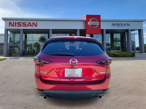 Used 2022 MAZDA CX-5 AWD 2.5 S w/ Premium Plus Pkg image 6