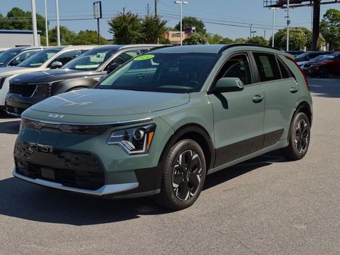 Used 2024 Kia Niro Wind FWD image 7