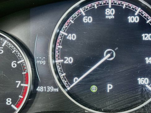 Used 2024 MAZDA MAZDA3 s FWD image 19