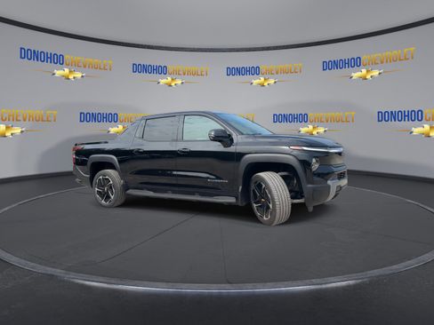 New 2026 Chevrolet Silverado EV LT w/ Premium Package image 5