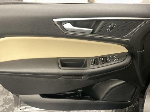 Used 2023 Ford Edge SEL w/ Convenience Package AWD/4WD image 15