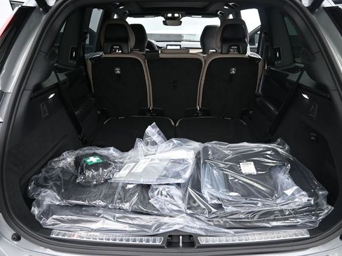 New 2026 Volvo XC90 B6 Ultra w/ Protection Package Premier AWD/4WD image 19