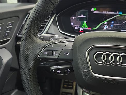 New 2025 Audi SQ5 Premium Plus image 16