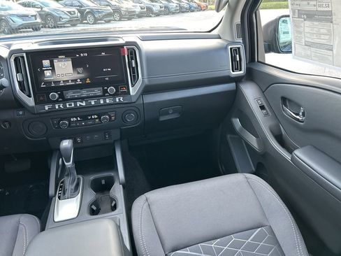 New 2026 Nissan Frontier SV w/ SV Convenience Package RWD image 12