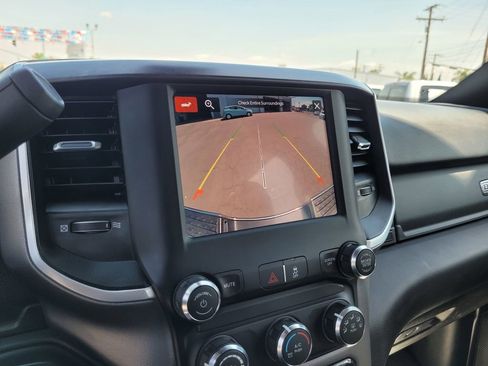 Used 2024 RAM 3500 Big Horn image 17