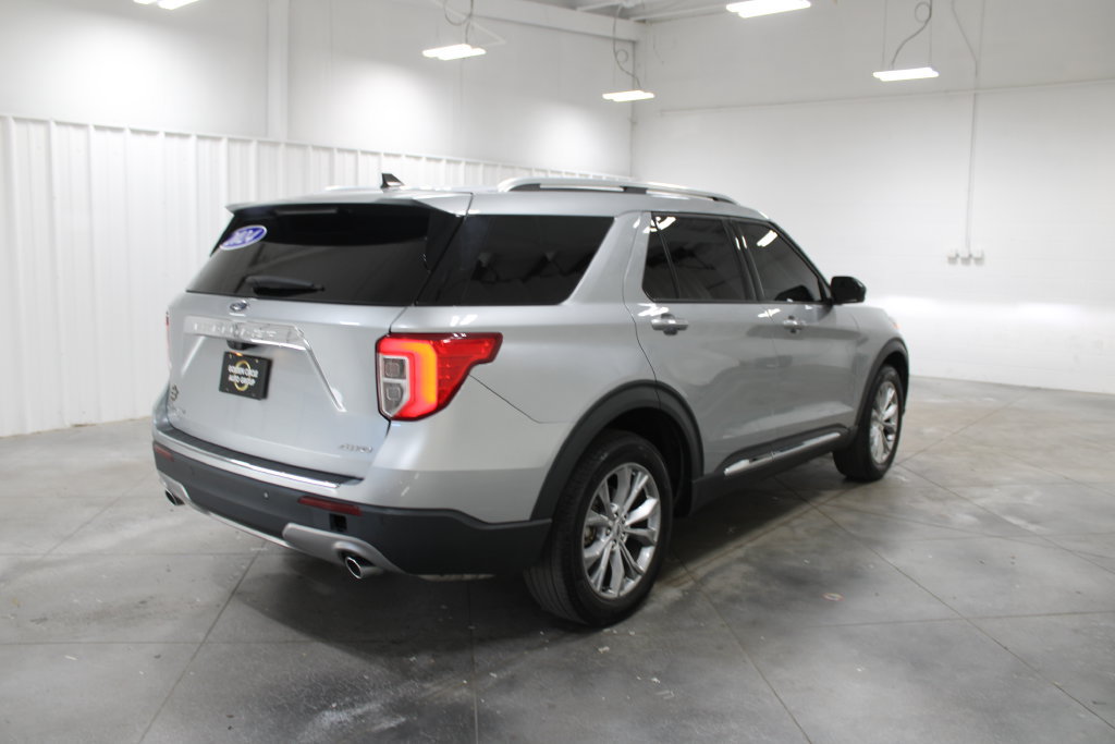 Used 2024 Ford Explorer Limited AWD/4WD image 9