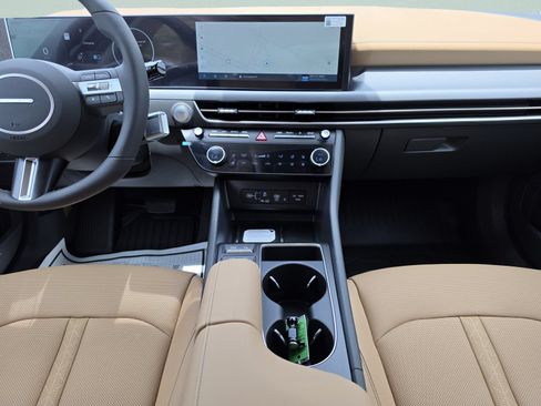New 2026 Hyundai Sonata Limited FWD image 17