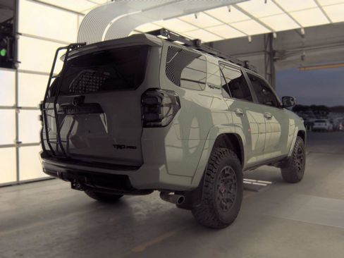 Used 2021 Toyota 4Runner TRD Pro AWD/4WD image 6