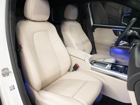 New 2026 Mercedes-Benz GLA 250 image 11