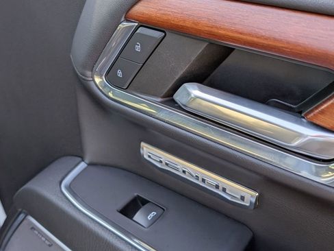 Used 2022 GMC Sierra 1500 Denali w/ Denali Reserve Package image 52