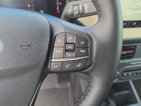 New 2025 Ford Maverick Lariat w/ 4K Tow Package image 23