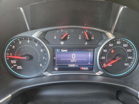 Used 2019 Chevrolet Equinox LT FWD image 18