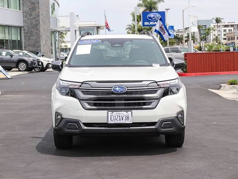 Certified 2026 Subaru Forester Premium AWD/4WD image 2