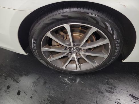 Used 2016 Acura TLX V6 SH-AWD w/ Advance Package image 11