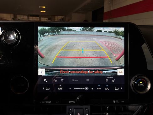 Used 2025 Lexus NX 250 FWD w/ Accessory Package (K3) image 39