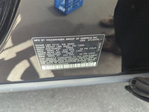 New 2026 Volkswagen Atlas SE image 24