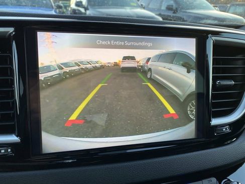 New 2026 Chrysler Voyager LX image 11