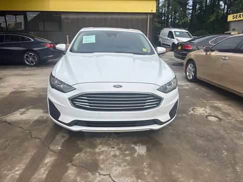 Used 2020 Ford Fusion SE FWD image 4