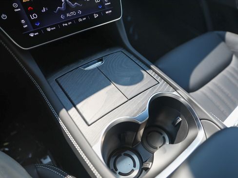 Used 2024 Maserati Grecale GT AWD/4WD image 29