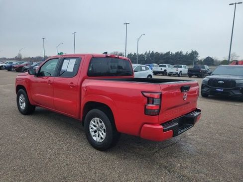 Used 2024 Nissan Frontier SV image 23