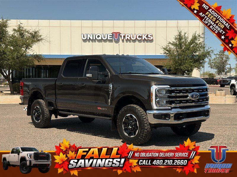 Used 2025 Ford F350 Lariat w/ Tremor Off-Road Package AWD/4WD image 4