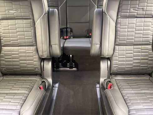 New 2025 Cadillac Escalade Sport Platinum image 17